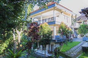 Agung Trisna Bungalows