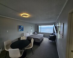 Tui Oaks Motel