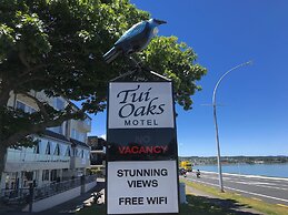 Tui Oaks Motel