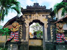 Pande Permai Bungalows