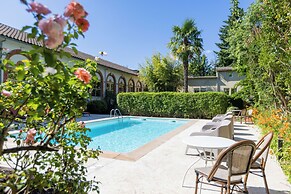 Hotel Les Bellugues