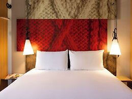 Ibis Rotterdam City Centre