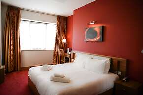 The Airlink Hotel London Heathrow