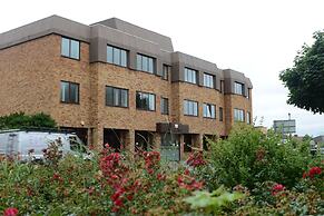 The Airlink Hotel London Heathrow