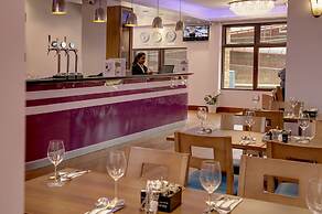 The Airlink Hotel London Heathrow