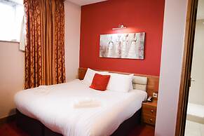 The Airlink Hotel London Heathrow
