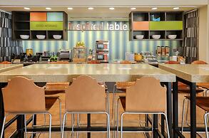 Home2 Suites by Hilton Erie, PA