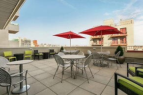 Home2 Suites by Hilton NY Long Island City/Manhattan View