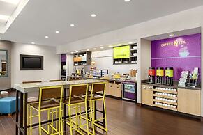 Home2 Suites by Hilton NY Long Island City/Manhattan View
