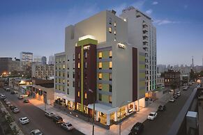 Home2 Suites by Hilton NY Long Island City/Manhattan View