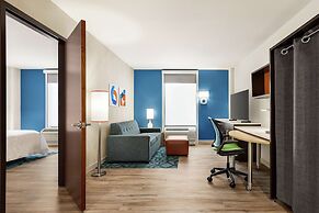 Home2 Suites by Hilton NY Long Island City/Manhattan View