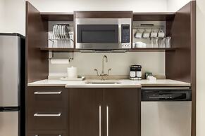 Home2 Suites by Hilton NY Long Island City/Manhattan View
