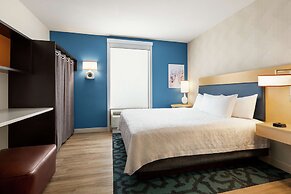 Home2 Suites by Hilton NY Long Island City/Manhattan View