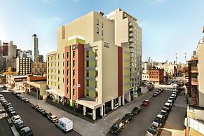 Home2 Suites by Hilton NY Long Island City/Manhattan View