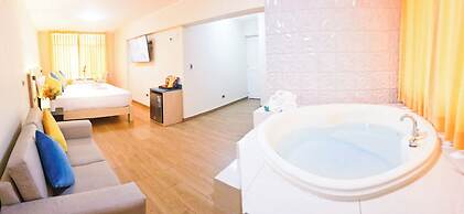 Acuario Hotel & Suites