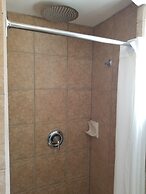 Osoyoos Lakeview Inn & Suites