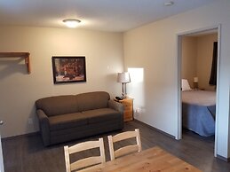 Osoyoos Lakeview Inn & Suites