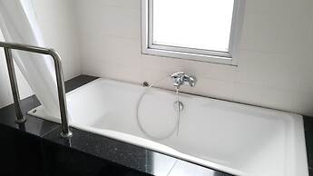 The Leela Resort & Spa Pattaya