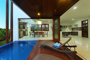 Papillon Umalas Villas