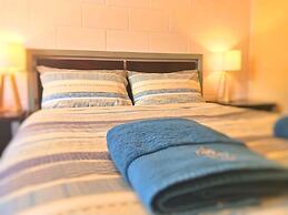 Twelve Apostles Motel & Country Retreat