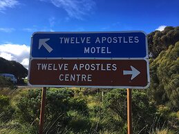 Twelve Apostles Motel & Country Retreat