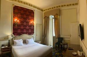 Windsor Palace Luxury Heritage Hotel Since 1906 by Paradise Inn Group