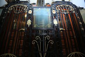 Windsor Palace Luxury Heritage Hotel Since 1906 by Paradise Inn Group