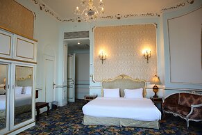 Windsor Palace Luxury Heritage Hotel Since 1906 by Paradise Inn Group