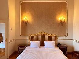 Windsor Palace Luxury Heritage Hotel Since 1906 by Paradise Inn Group