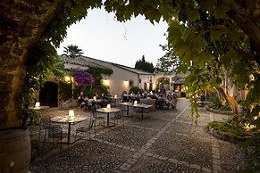 Baglio Siciliamo Country House Adult Only