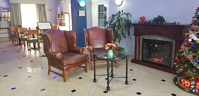 HomeBridge Inn and Suites