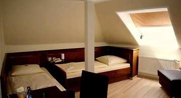 Hotel am Wilhelmsplatz