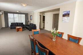 Springwood Tower Apartment Hotel