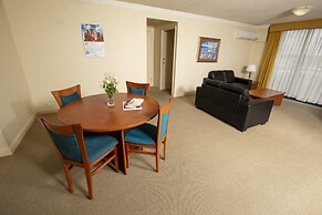 Springwood Tower Apartment Hotel
