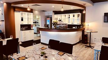 Springwood Tower Apartment Hotel