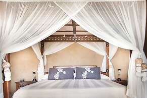 Rumours Luxury Villas & Spa