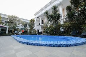 The GRAND PALACE Hotel - YOGYAKARTA
