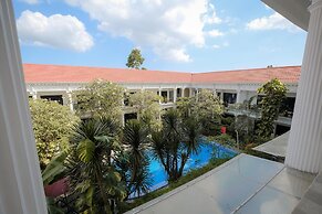 The GRAND PALACE Hotel - YOGYAKARTA