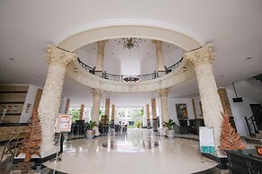 The GRAND PALACE Hotel - YOGYAKARTA