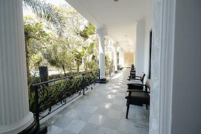 The GRAND PALACE Hotel - YOGYAKARTA