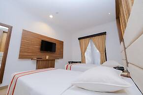 The GRAND PALACE Hotel - YOGYAKARTA