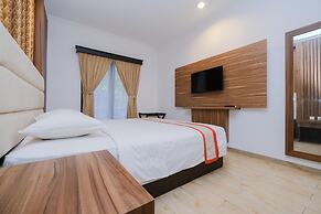 The GRAND PALACE Hotel - YOGYAKARTA