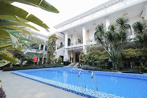 The GRAND PALACE Hotel - YOGYAKARTA
