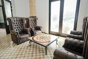 The GRAND PALACE Hotel - YOGYAKARTA