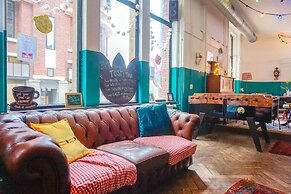 Hostel ROOM Rotterdam