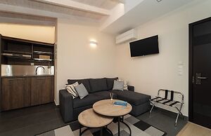 Karalis City Hotel