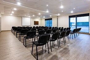 City Express Plus by Marriott Cali Colombia