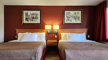 Sahara Courtyard Inn