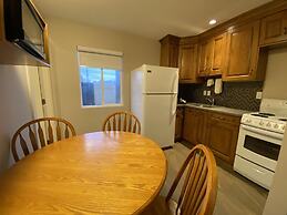 Sahara Courtyard Inn