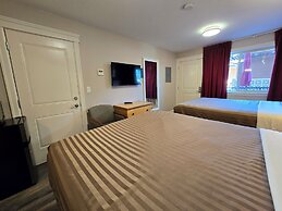 Sahara Courtyard Inn